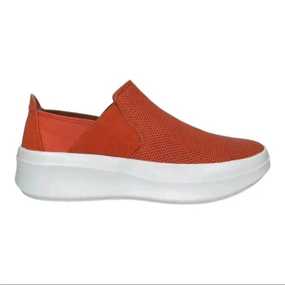 Gentle Souls by Kenneth Cole Rosette Orange Leather Slip-On Womens Sneakers - Picture 2 of 16